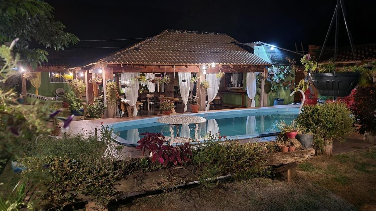 Pousada Cantinho De Casa Nobres Luaran gambar