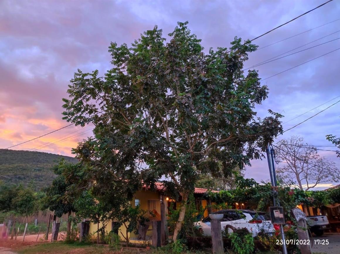 Pousada Cantinho De Casa Nobres Luaran gambar